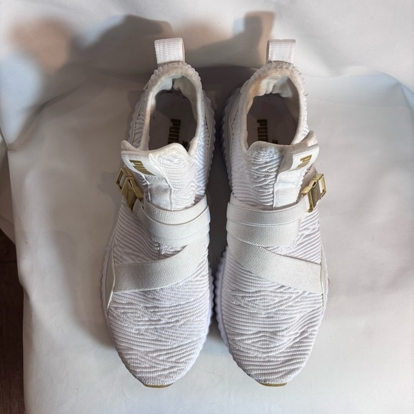 PUMA Sz 9.5 High Top White Textured Sneakers with Rise Gold Buckle Rubber Sole - Picture 3 of 13